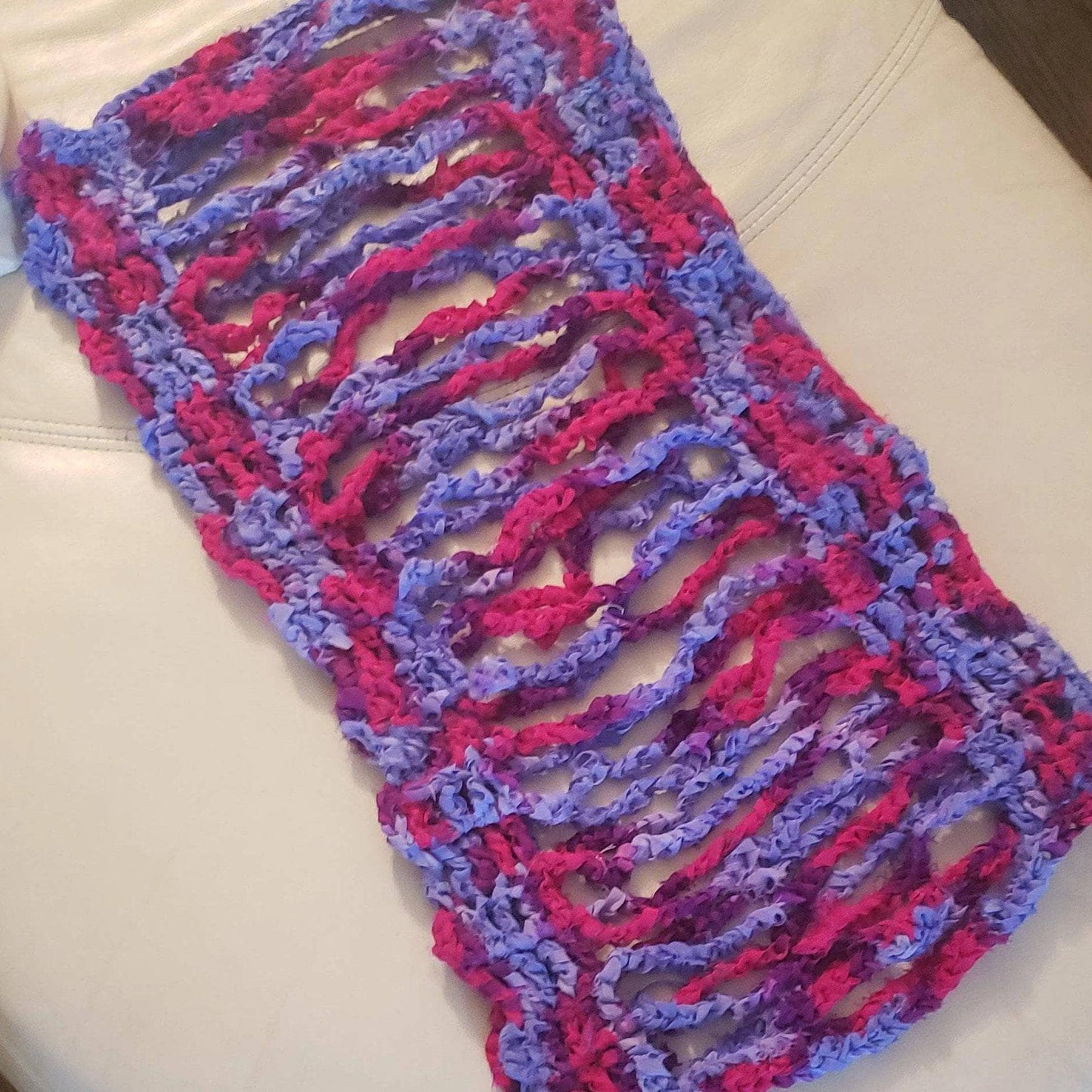 Springtime Crop Overlay Crochet Pattern - view 3