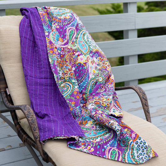 Handmade Kantha Quilt Blanket - view 2