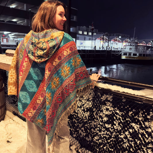 Nanda Hooded Poncho - view 2