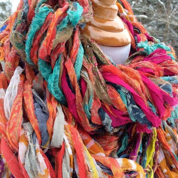 30 Minute Arm Knit Scarf Pattern - view 3
