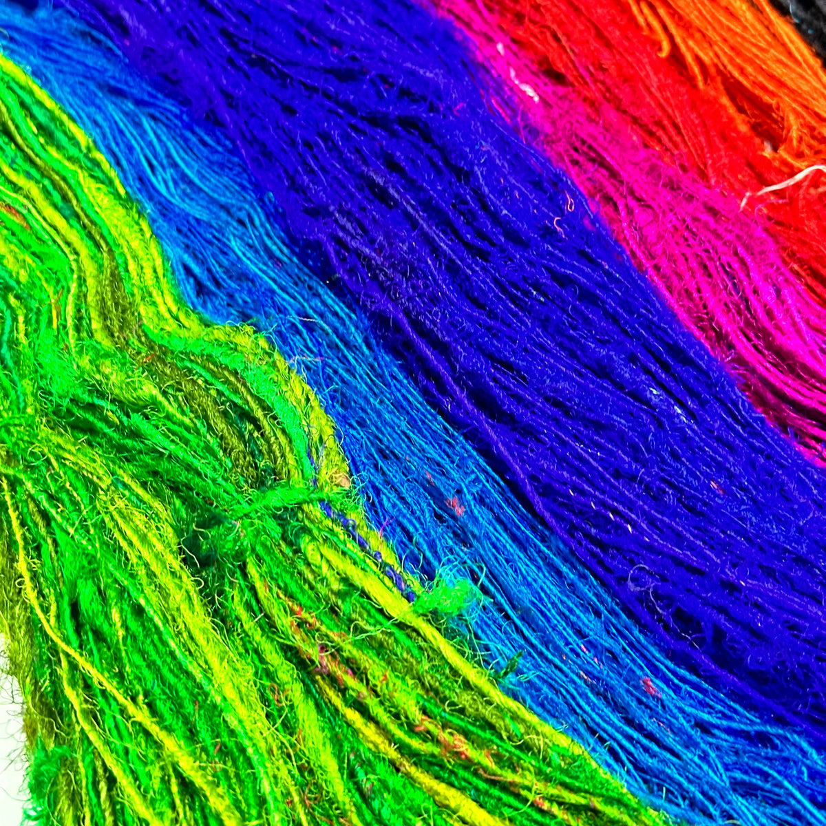 Recycled Silk Yarn "Lux Adventure" - view 3