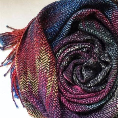 Cabito Wool Color Pool Woven Scarf Pattern - view 3
