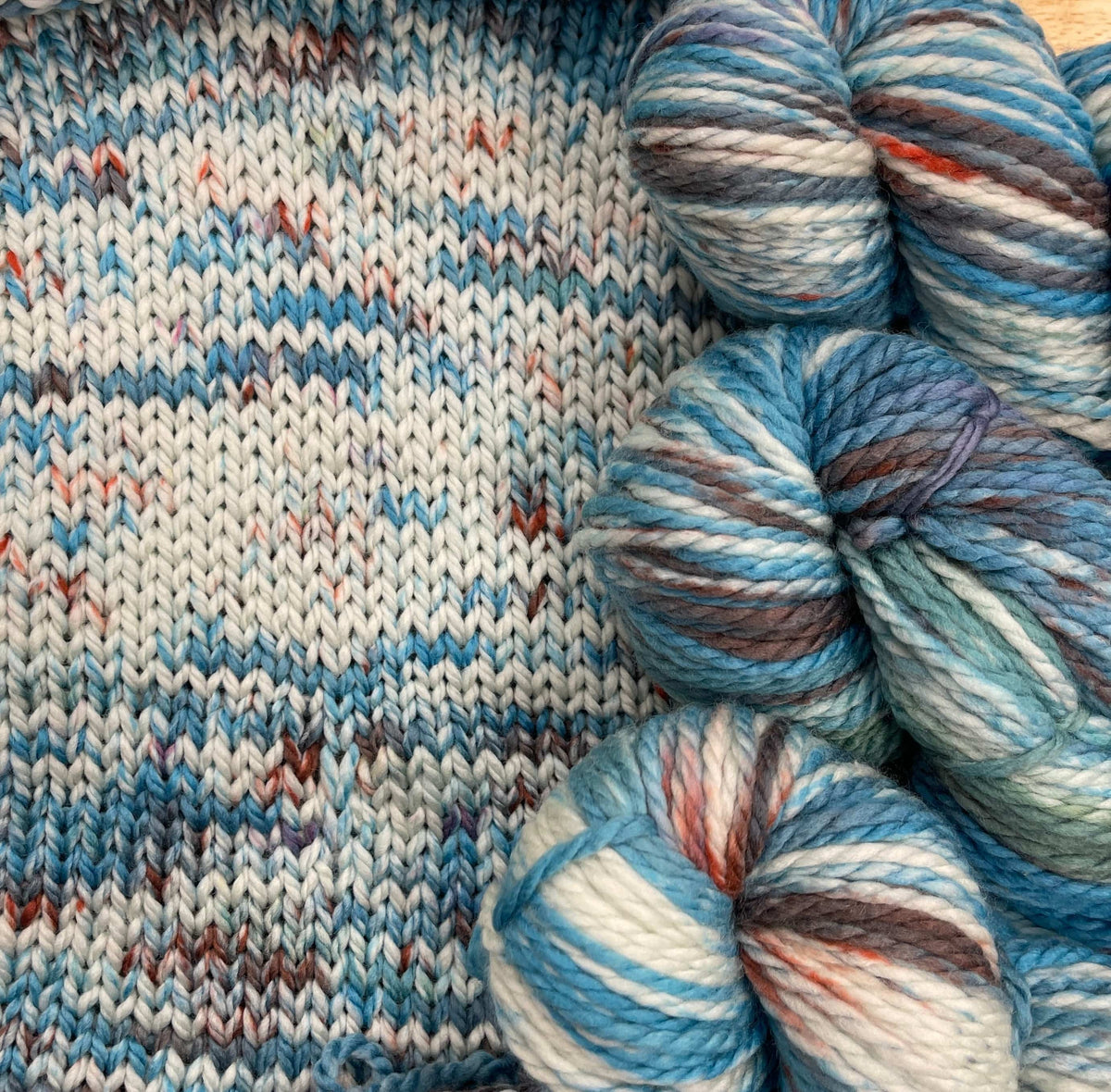 Cascade 128 Superwash - view 4