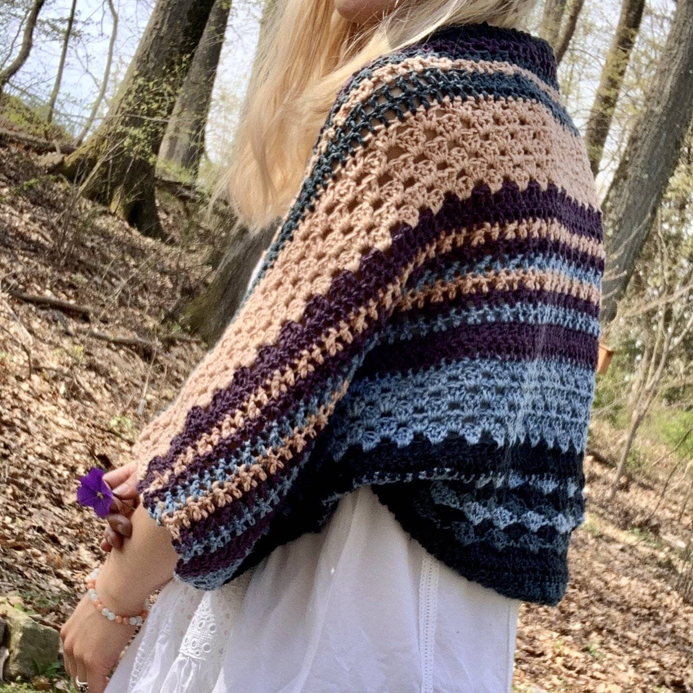 Ebb and Flow Herbal Dyed Silk Shrug Pattern - view 2