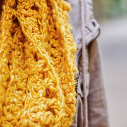 Elderidge Ribbed Banana Cowl Crochet Kit - view 4