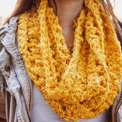 Elderidge Ribbed Banana Cowl Crochet Pattern - view 3
