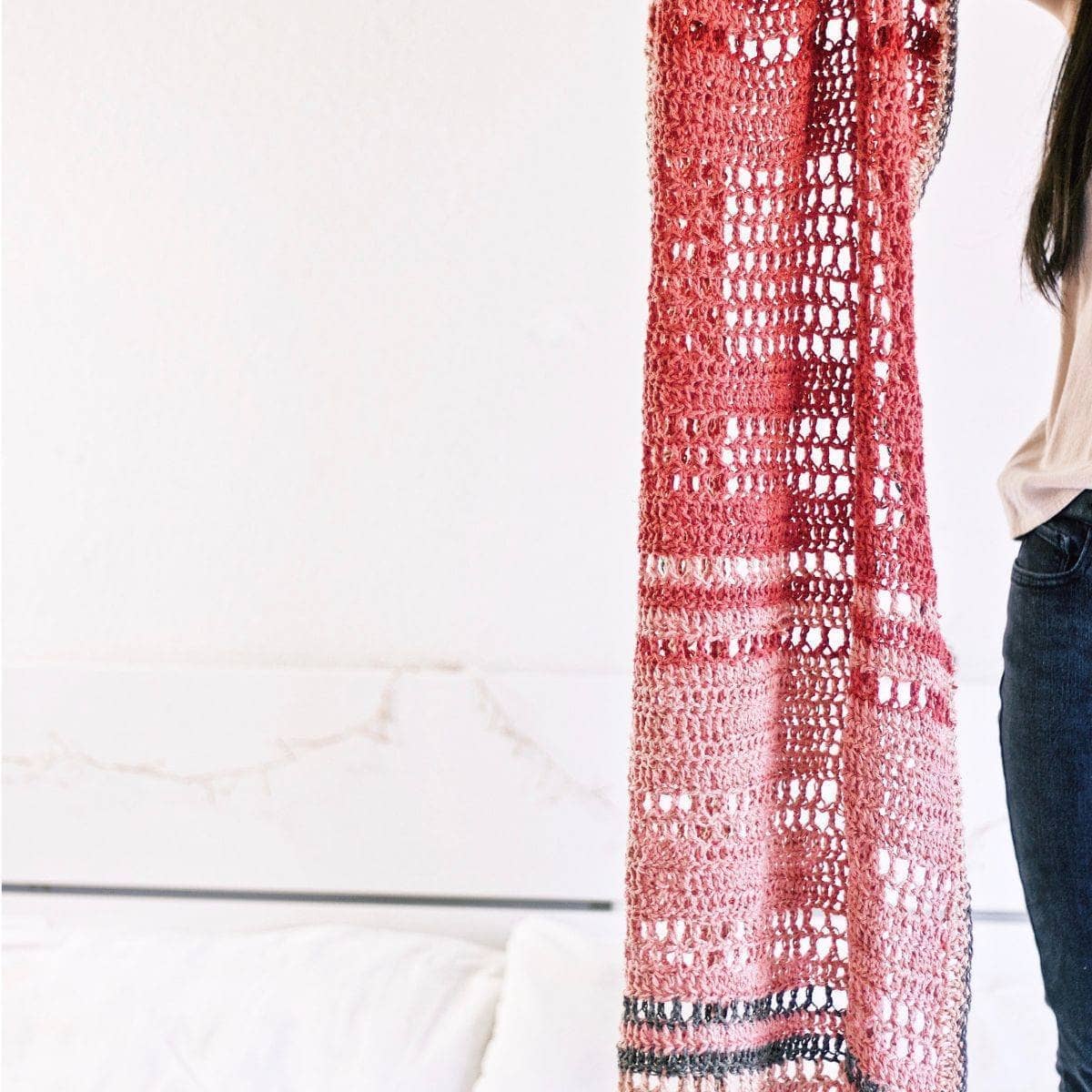 En Rose Lap Blanket Crochet Pattern - view 3