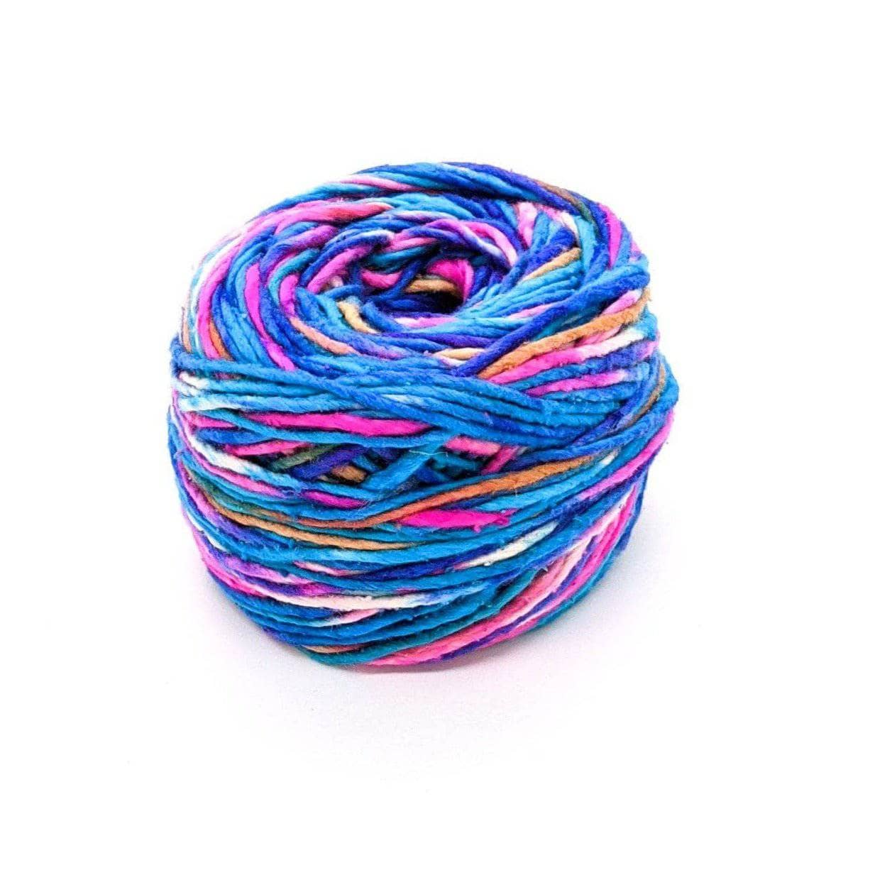 Fashion Skinny Scarf Crochet Kit - view 4
