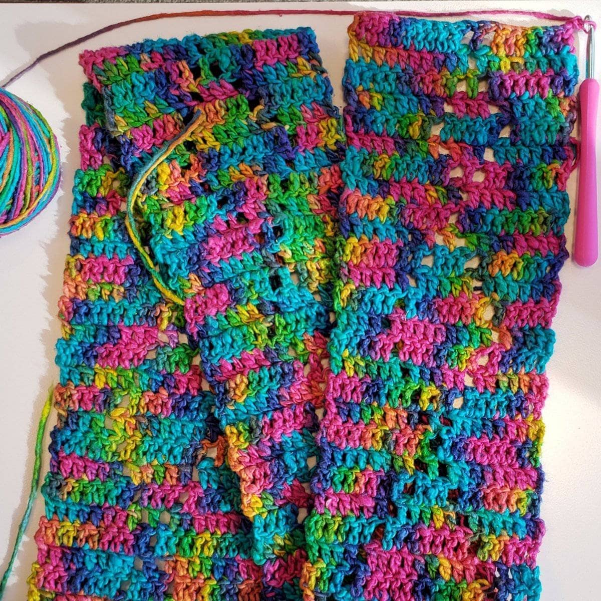 Gleeful Hummingbirds Wrap Crochet Pattern