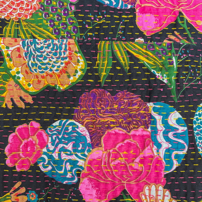 Handmade Kantha Quilt Blanket - view 10
