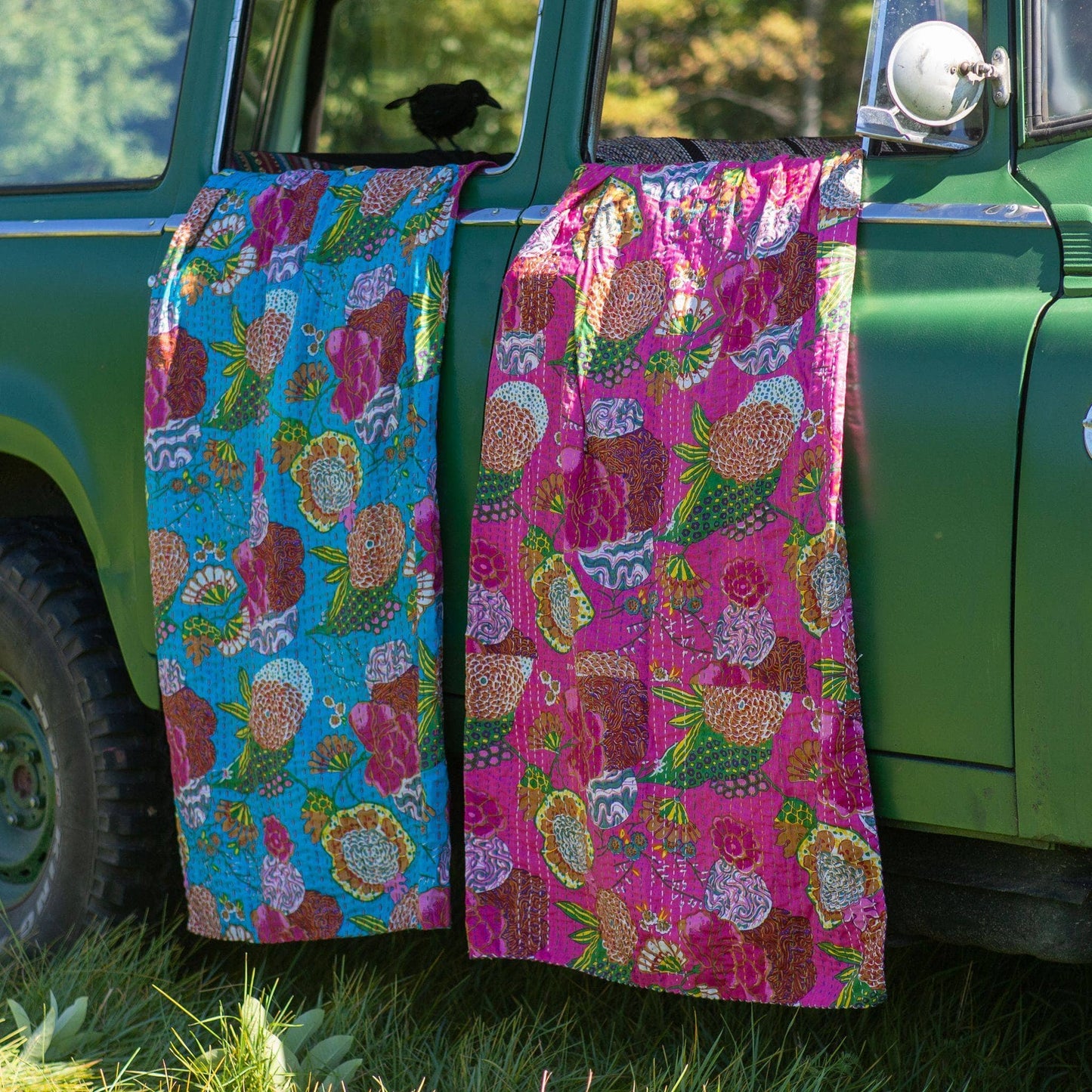 Handmade Kantha Quilt Blanket - view 3