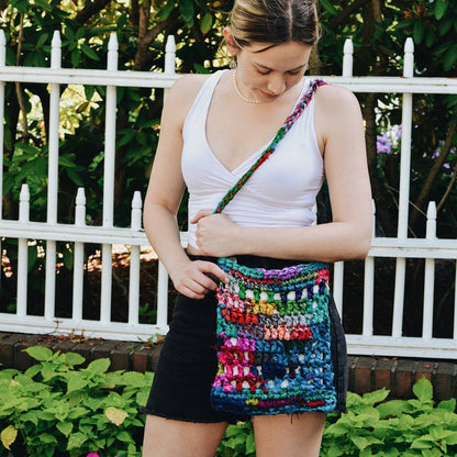Hidden Heart Bag Crochet Kit - view 4