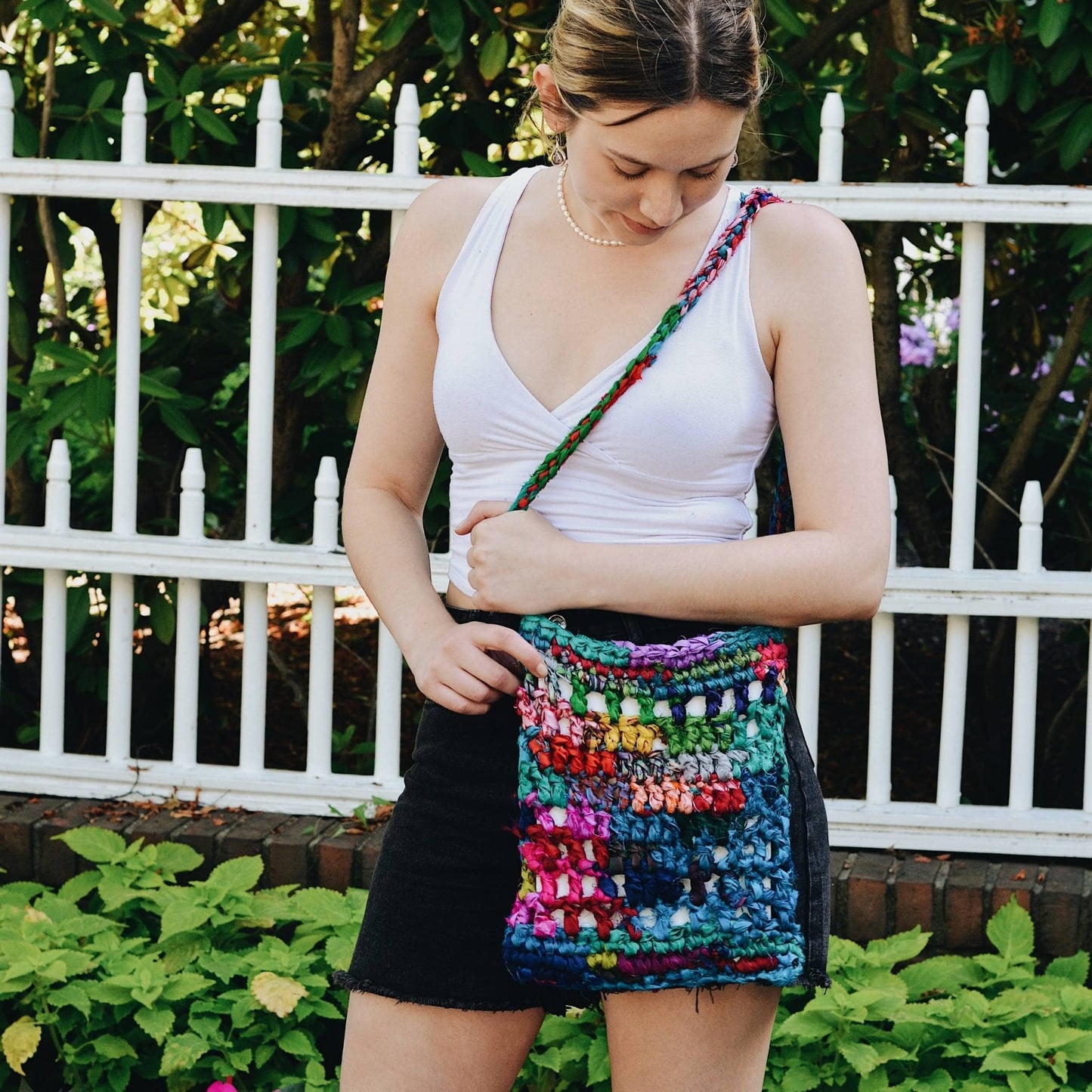 Hidden Heart Bag Crochet Pattern - view 3