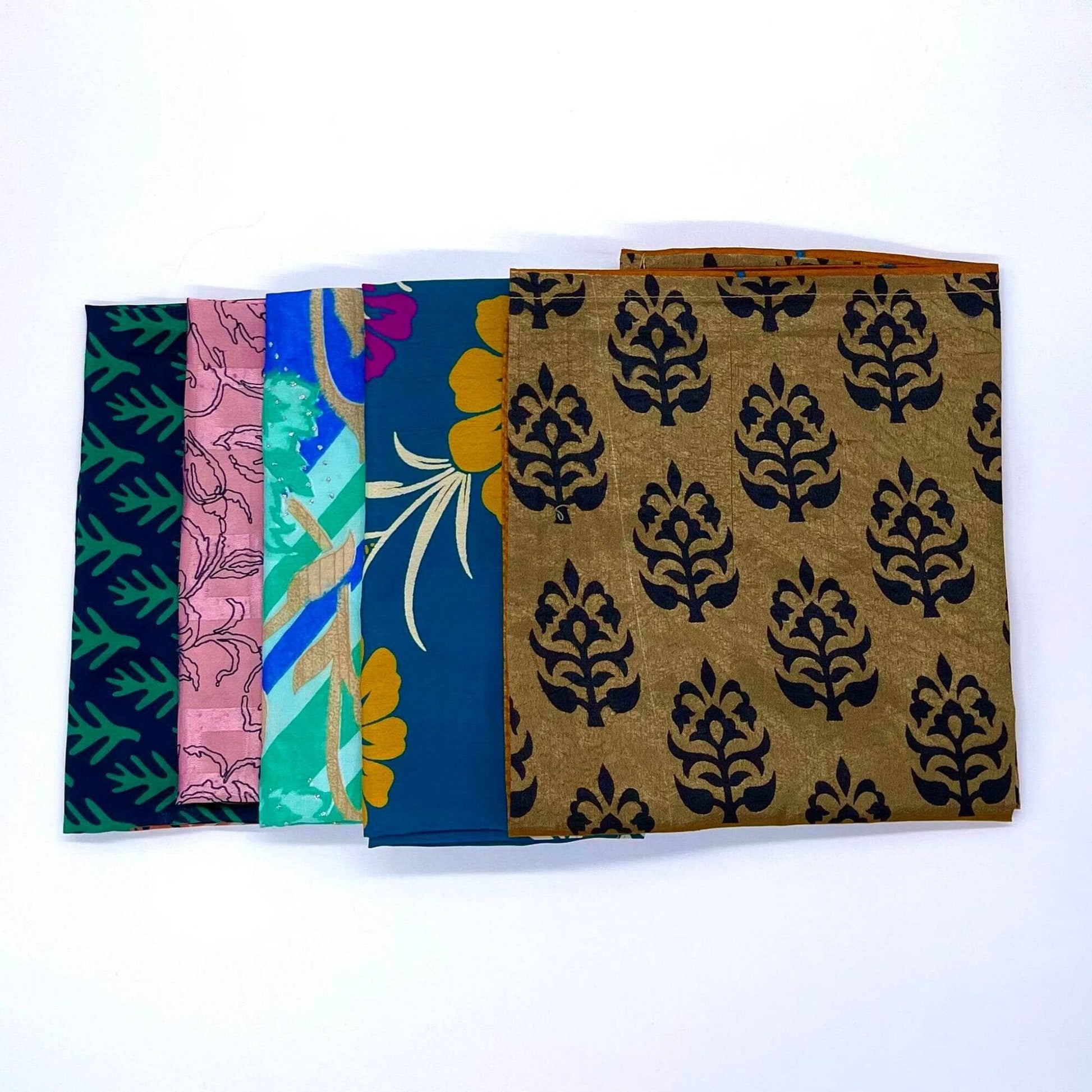 Reusable Sari Silk Gift Wrap - 5-pack - view 12