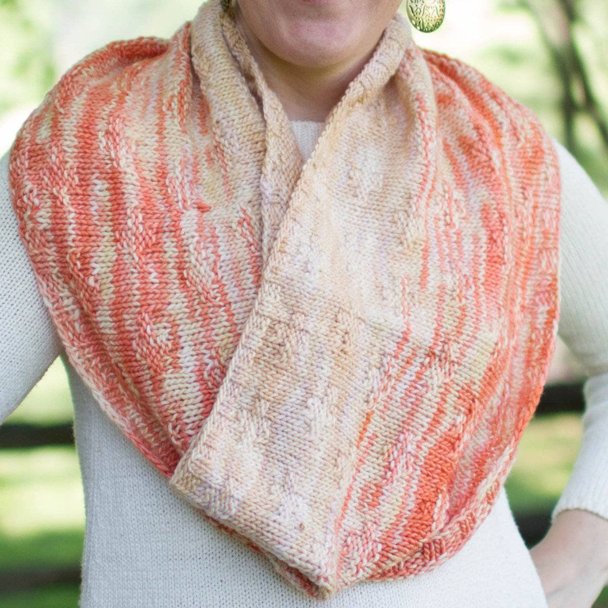 Sign of Four Cowl Knitting Pattern - view 2