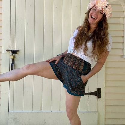 Laurel Canyon Lounge Super Stretch Shorts - view 7