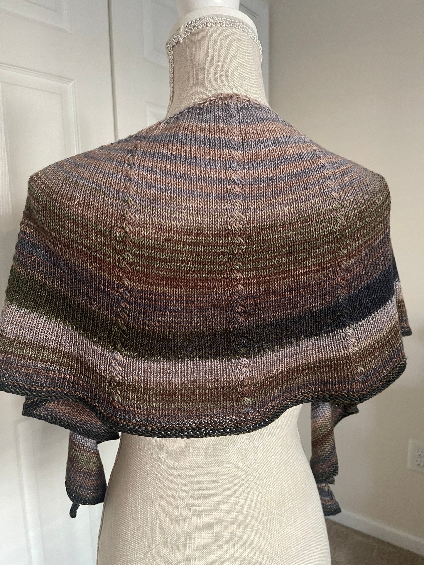 Canyon Ridge Crescent Shawl Knitting Pattern - Digital Download - view 4