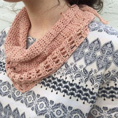 Naturally Dyed Lemongrass Scarf Crochet Kit - view 3
