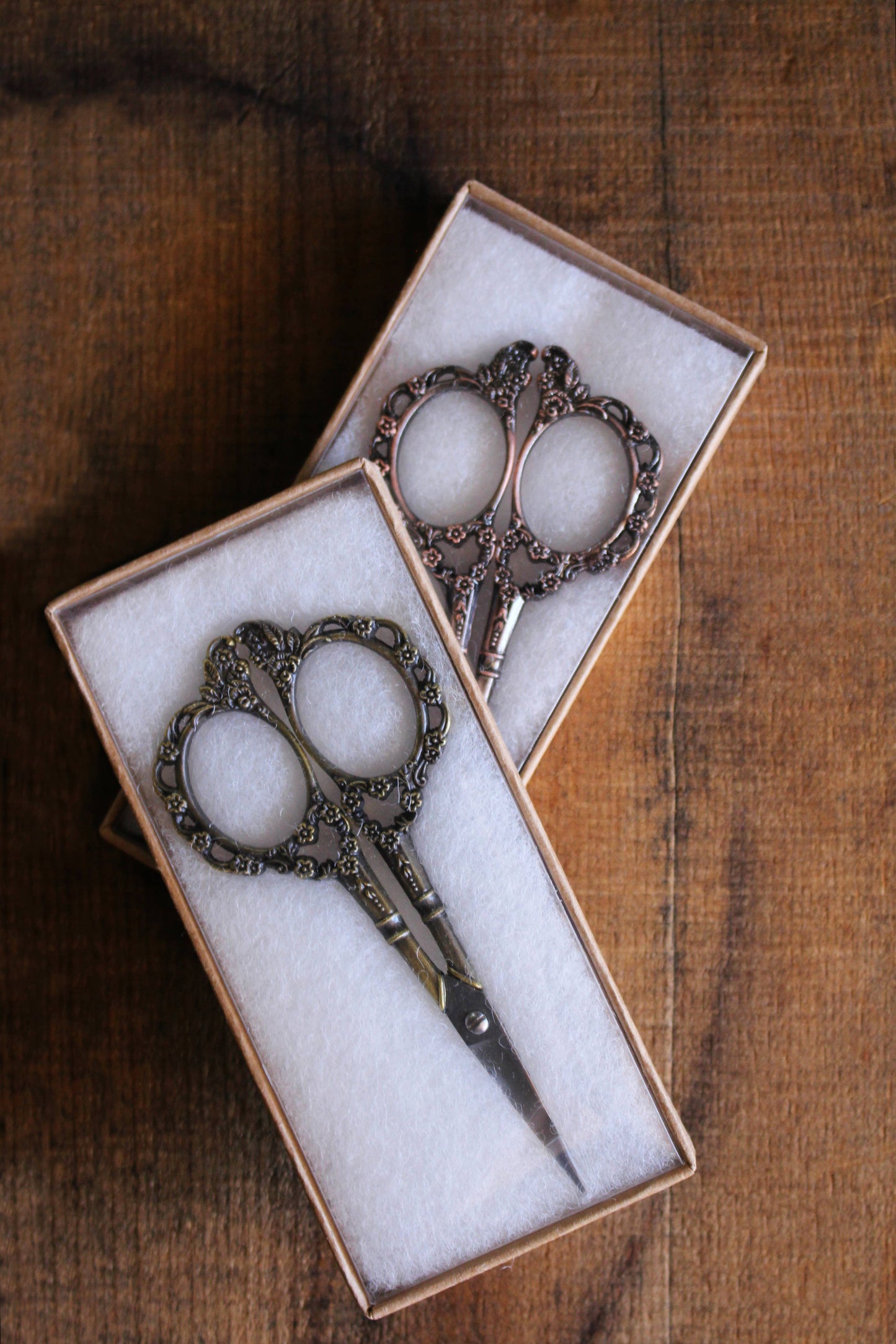 Victorian Scrollwork Embroidery Scissors - view 4