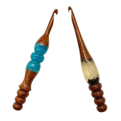 Sparkle Rosewood Crochet Hook - view 3