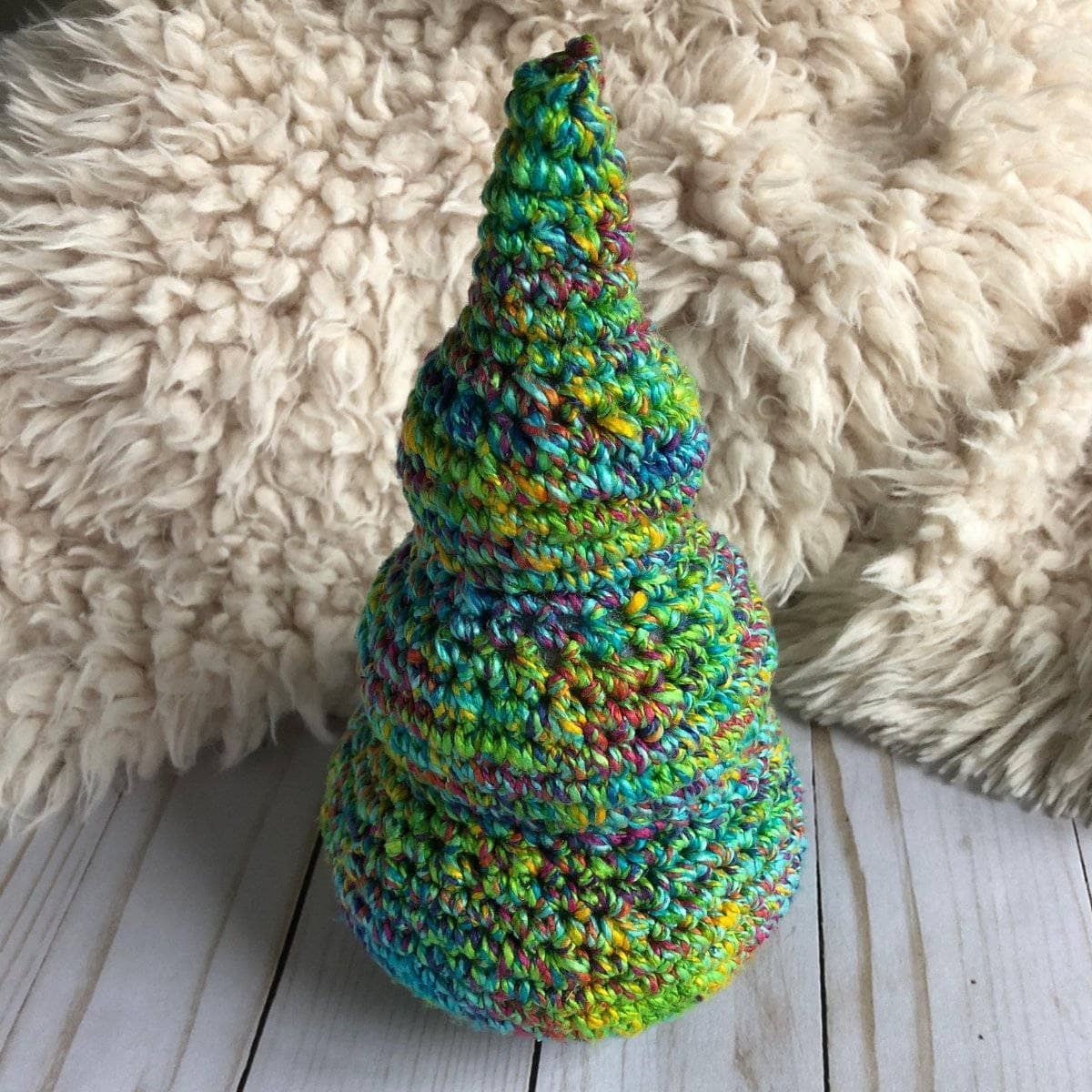 O'Whimsical Christmas Tree Crochet Kit - view 2