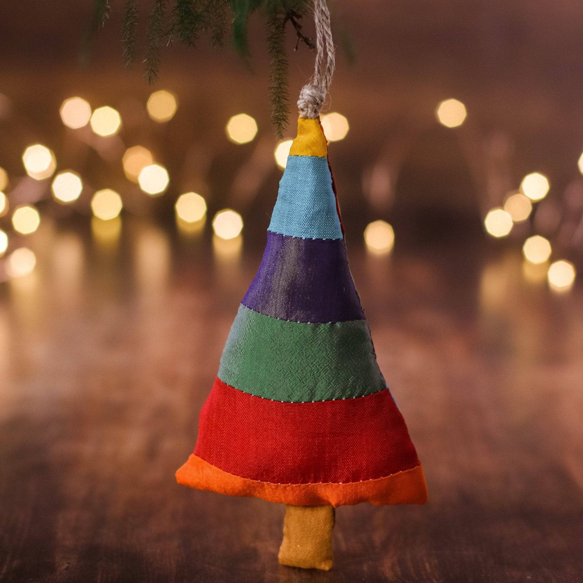 Rustic Christmas Trees Sewing Kit - view 4