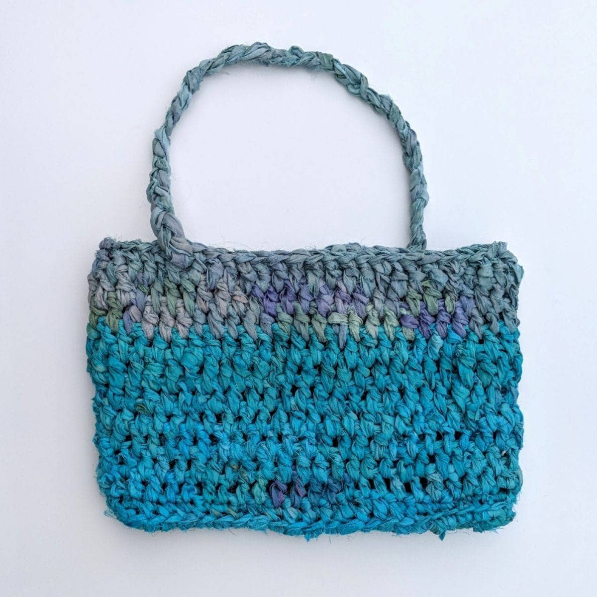 Sea Waves Beach Bag Crochet Pattern - view 2