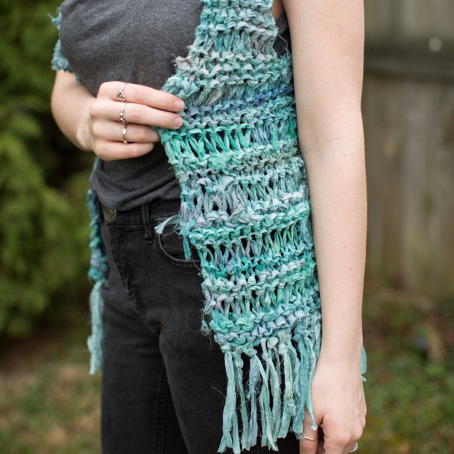 Silk Hippie Fringe Knit Vest Pattern - view 3