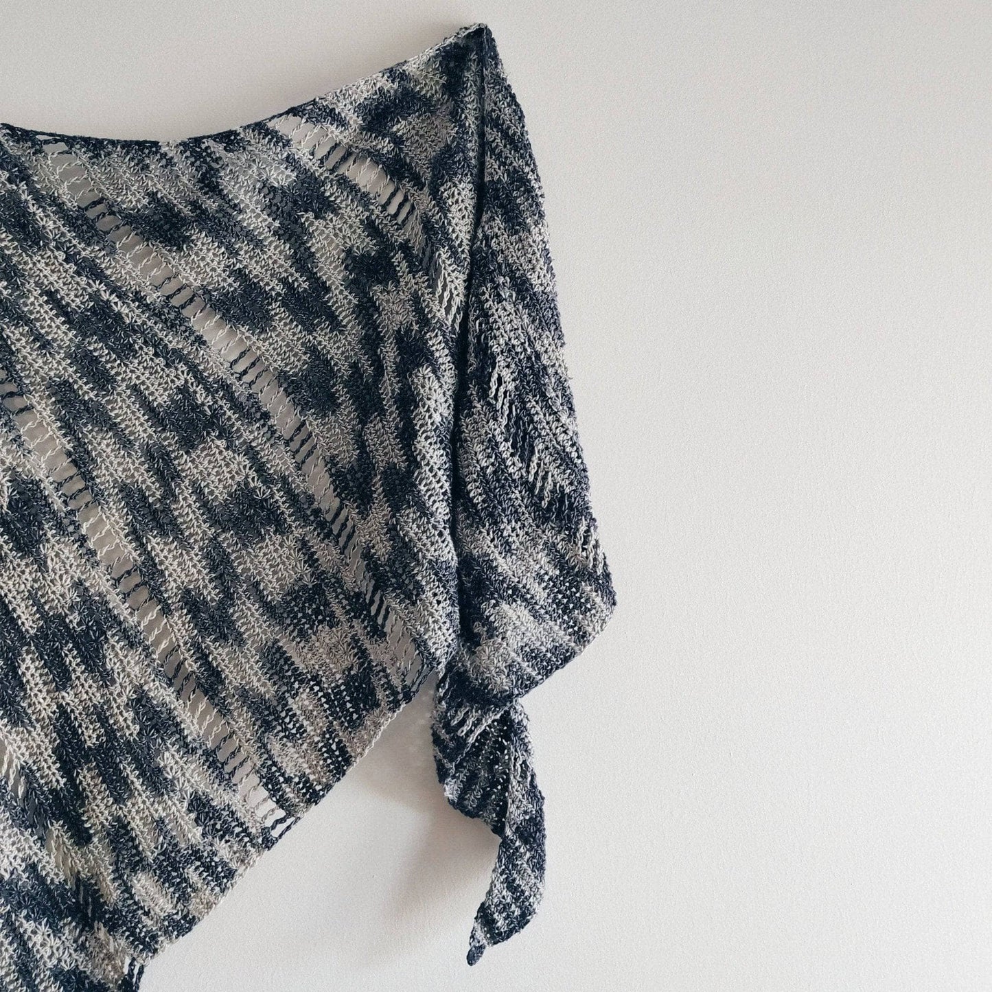 Star Stitch Lace Weight Crochet Shawl Pattern - view 5