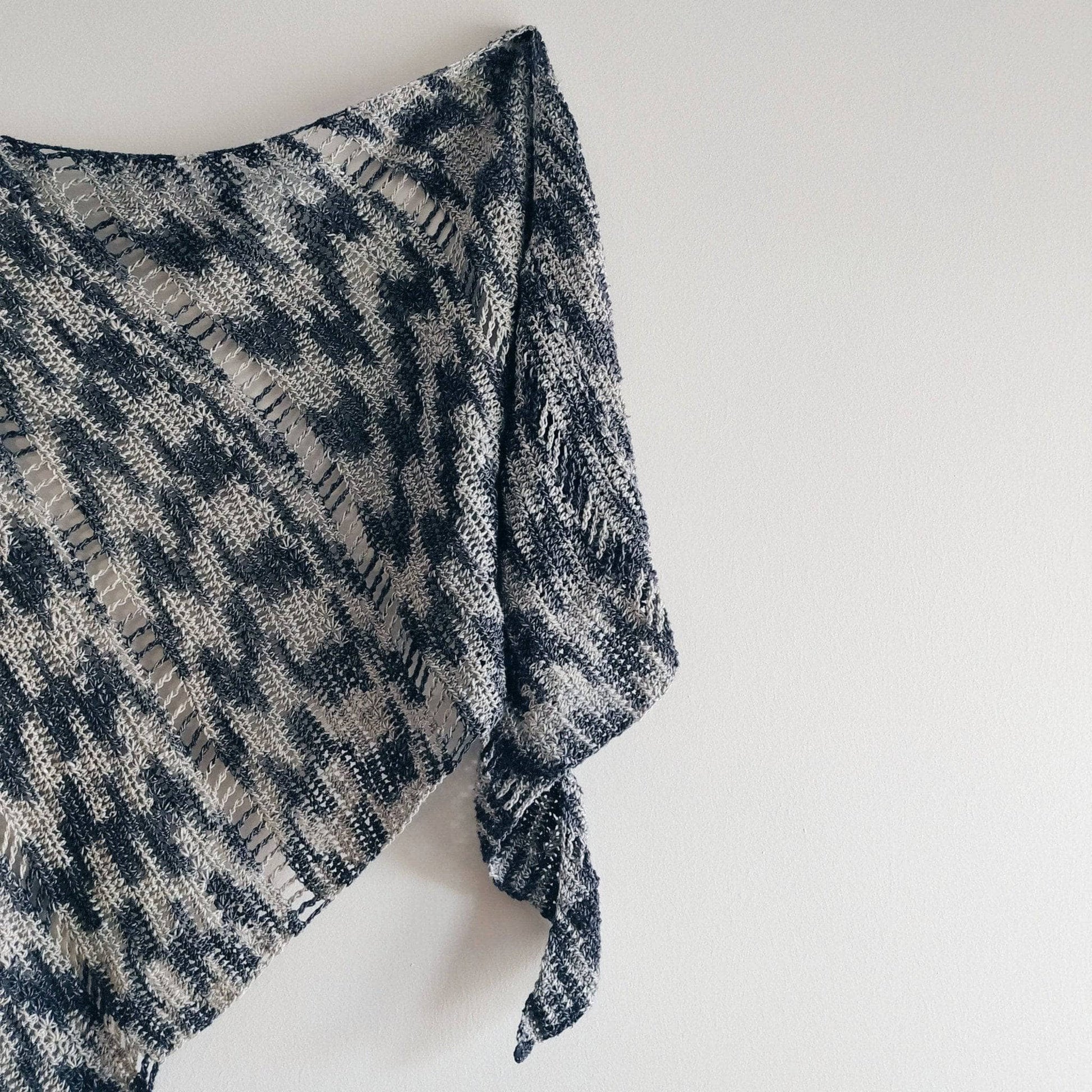 Star Stitch Lace Weight Crochet Shawl Pattern - view 5