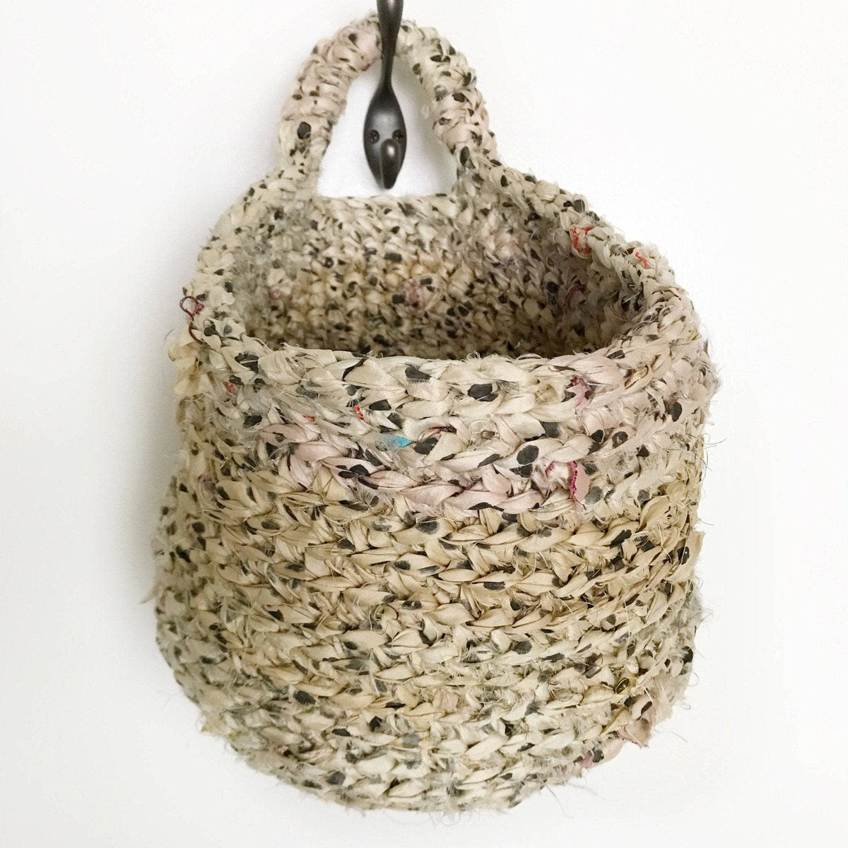 The Hayden Hanging Basket Crochet Pattern - view 4