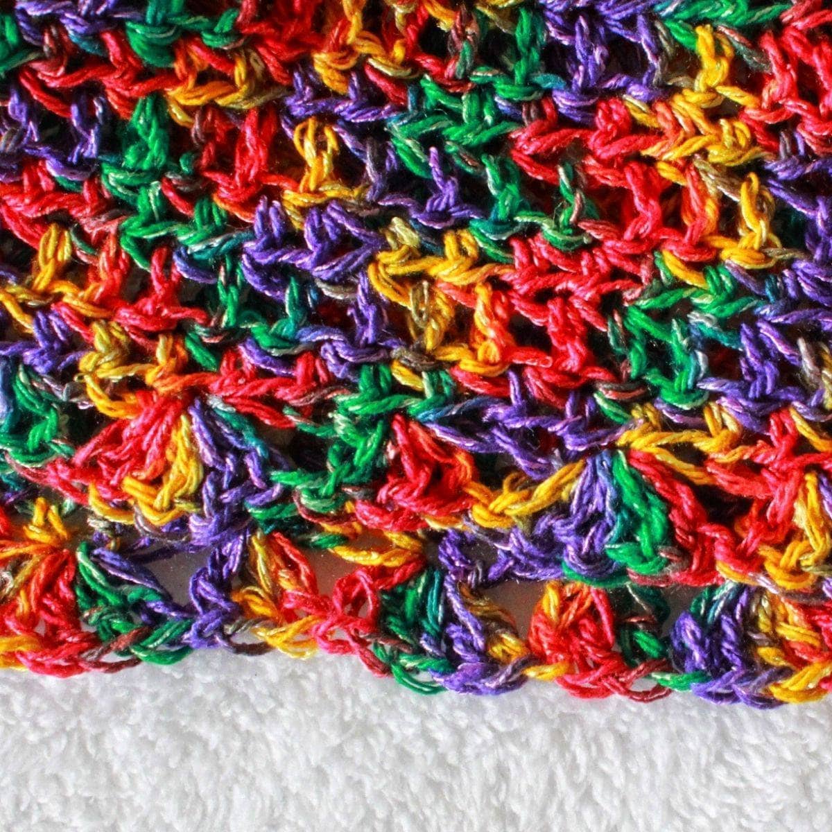 The Sundaze Crochet Top Pattern - view 3