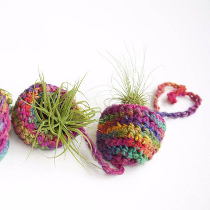 Tiered Air Plant Hanger Pattern (Knit & Crochet) - view 2