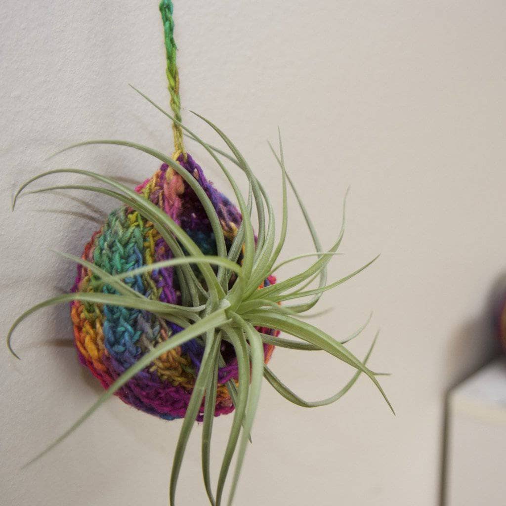 Tiered Air Plant Hanger Pattern (Knit & Crochet) - view 3