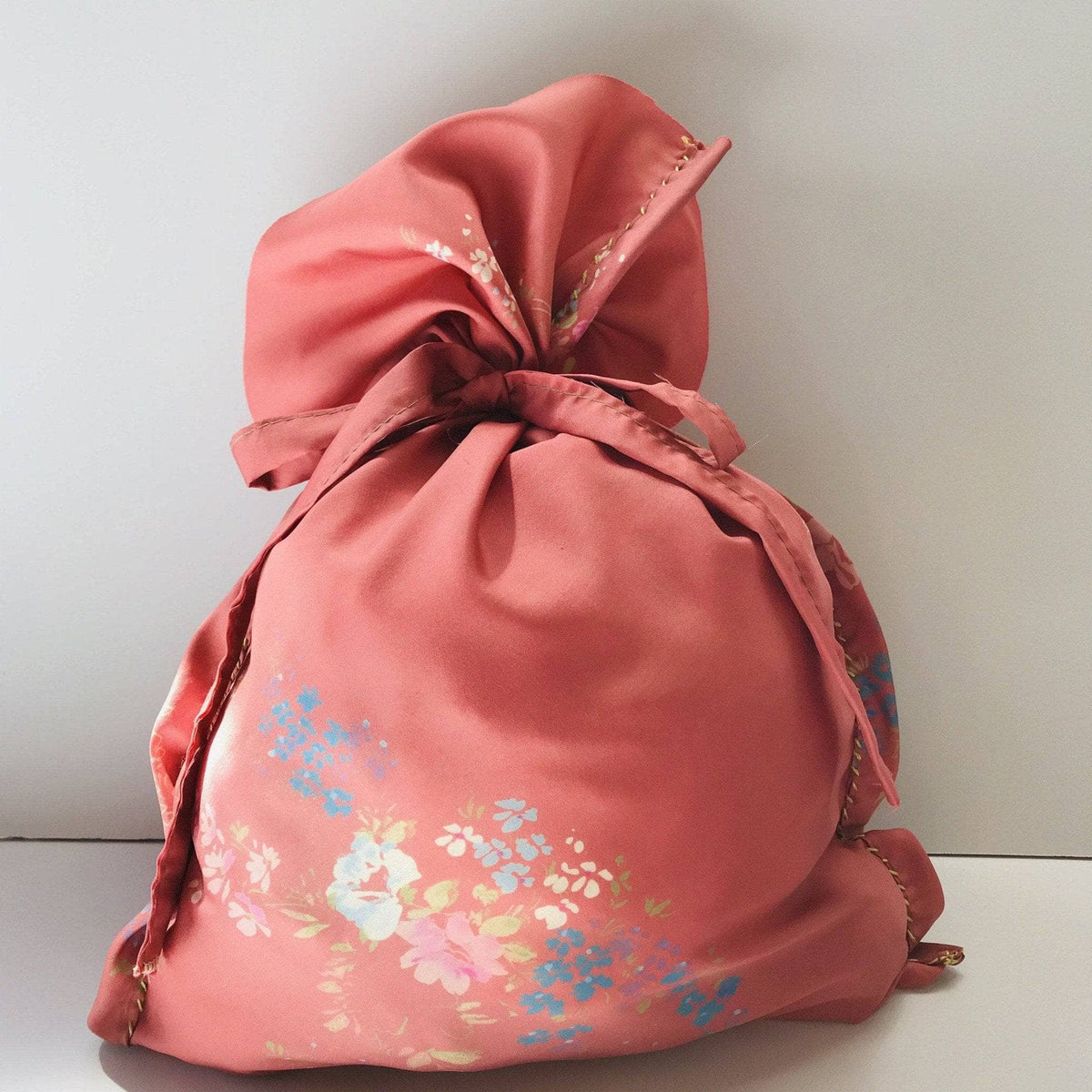 Upcycled Sari Fabric Gift Bag Sewing Pattern - view 3