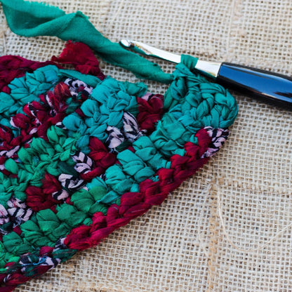 Vibrant Crochet Chiffon Clutch Kit - view 3